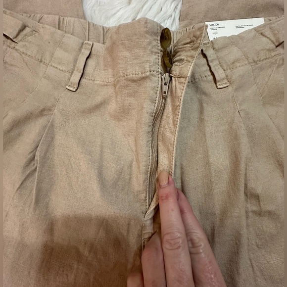 AMERICAN EAGLE HIGH RISE WIDE LEG STRETCH TROUSERS BEIGE WOMEN’S SIZE 12 - Picture 10 of 16
